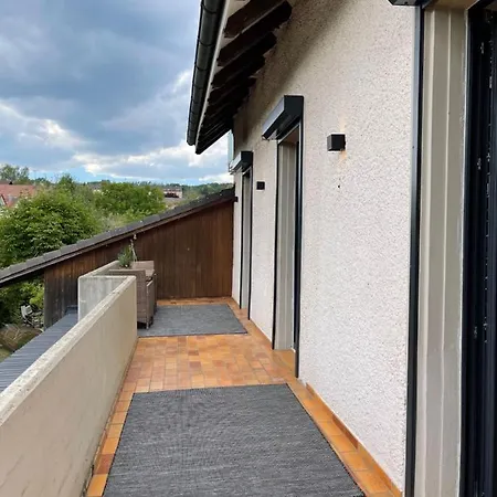Stadtvilla Mit Pool Apartmán